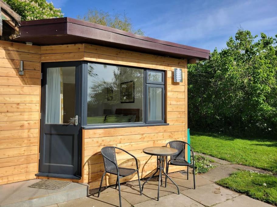 The Garden Rooms Честер Экстерьер фото